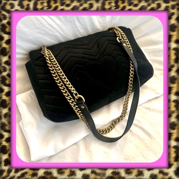 Fashion Black Velour Shoulder Bag Handbags - 👑✅PRICE FIRM✅ Beautiful Black and Gold Fashion Velour Shoulder Bag
